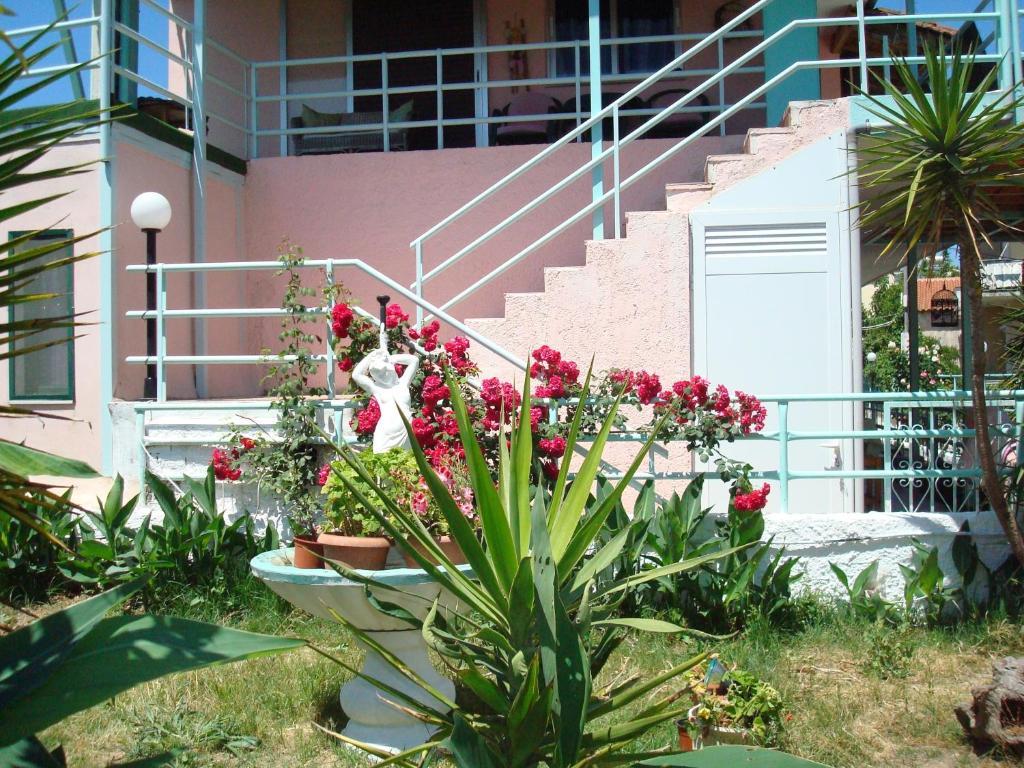 Pipitsa'S Apartments Roda  Exterior foto