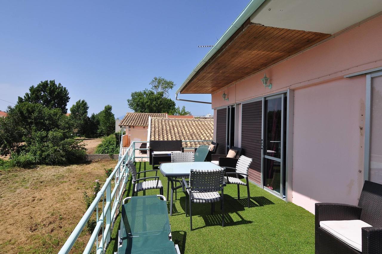 Pipitsa'S Apartments Roda  Exterior foto